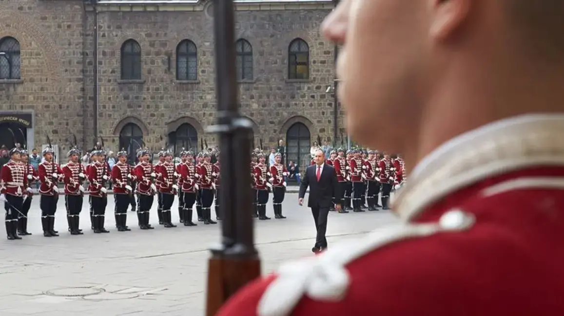 От ГЕРБ няма да инициират импийчмънт срещу Радев
