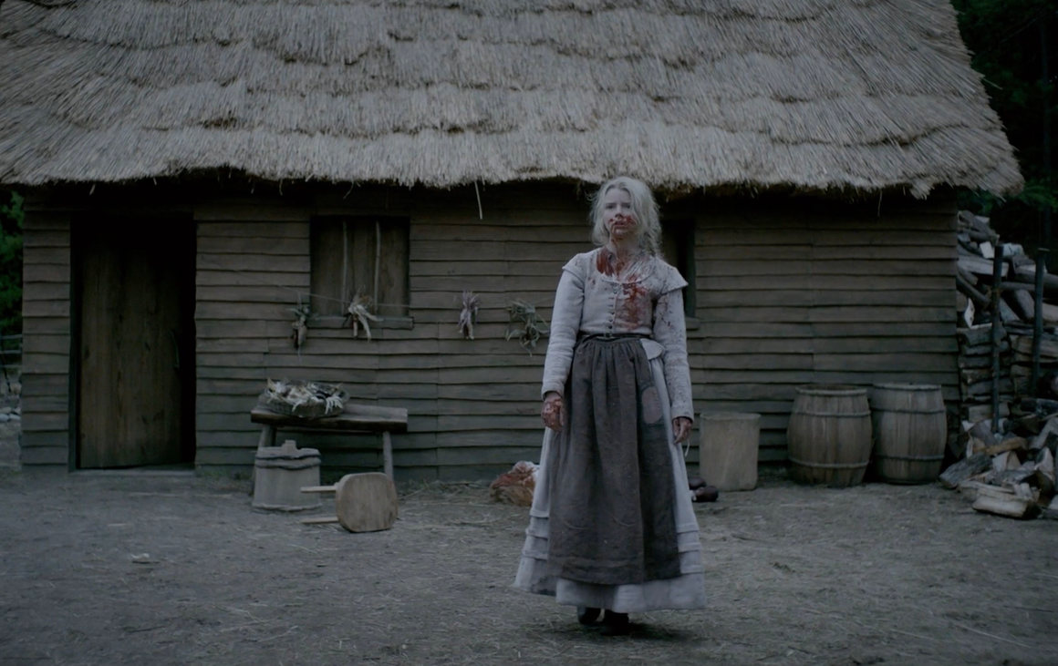 <br><br>
The Witch (2015)
<br><br>
Първата голяма роля на Аня Тейлър-Джой е в хоръра "The Witch", за който получава множество позитивни оценки. Действието се развива в първата половина на 17 век в едно от новосъздадените селища на преселници от Англия в Америка. Героинята й Томасин е дъщеря на семейство, изгонено от пуританската колония поради религиозни пререкания. Животът й се променя внезапно, след като най-малкият й брат Самюел изчезва, докато Томасин си играе с него. Младото момиче се въвлича в серия от странни ситуации, които карат близките й да я обвинят във вещерство.