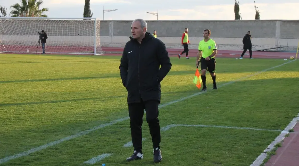 Известният футболен треньор Никола Спасов почина от Covid-19