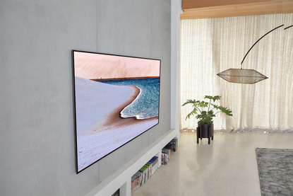 Телевизор или картина на стената? Новият модел на LG е за любители на домашното кино и дългите ТВ-маратони